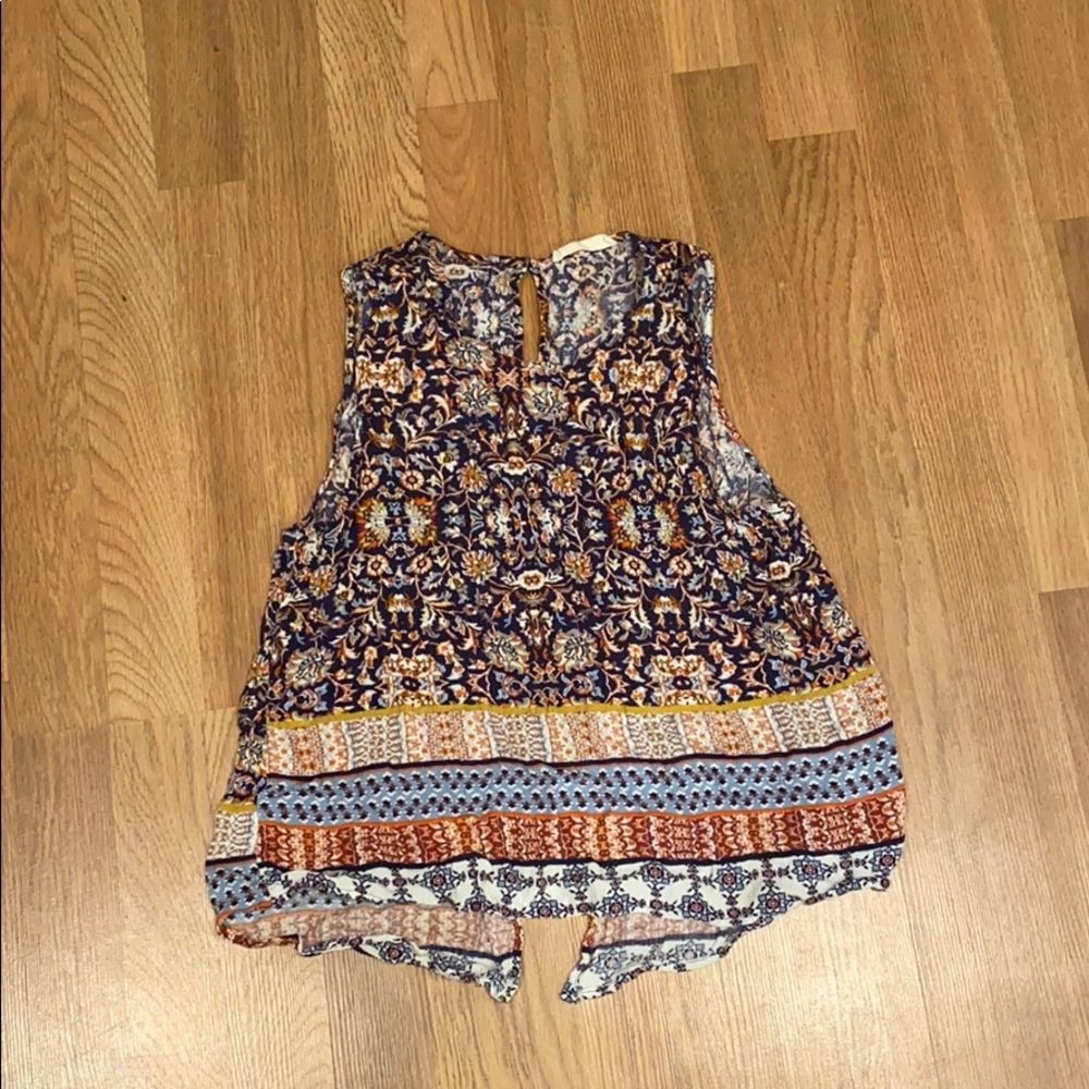 Flowy top